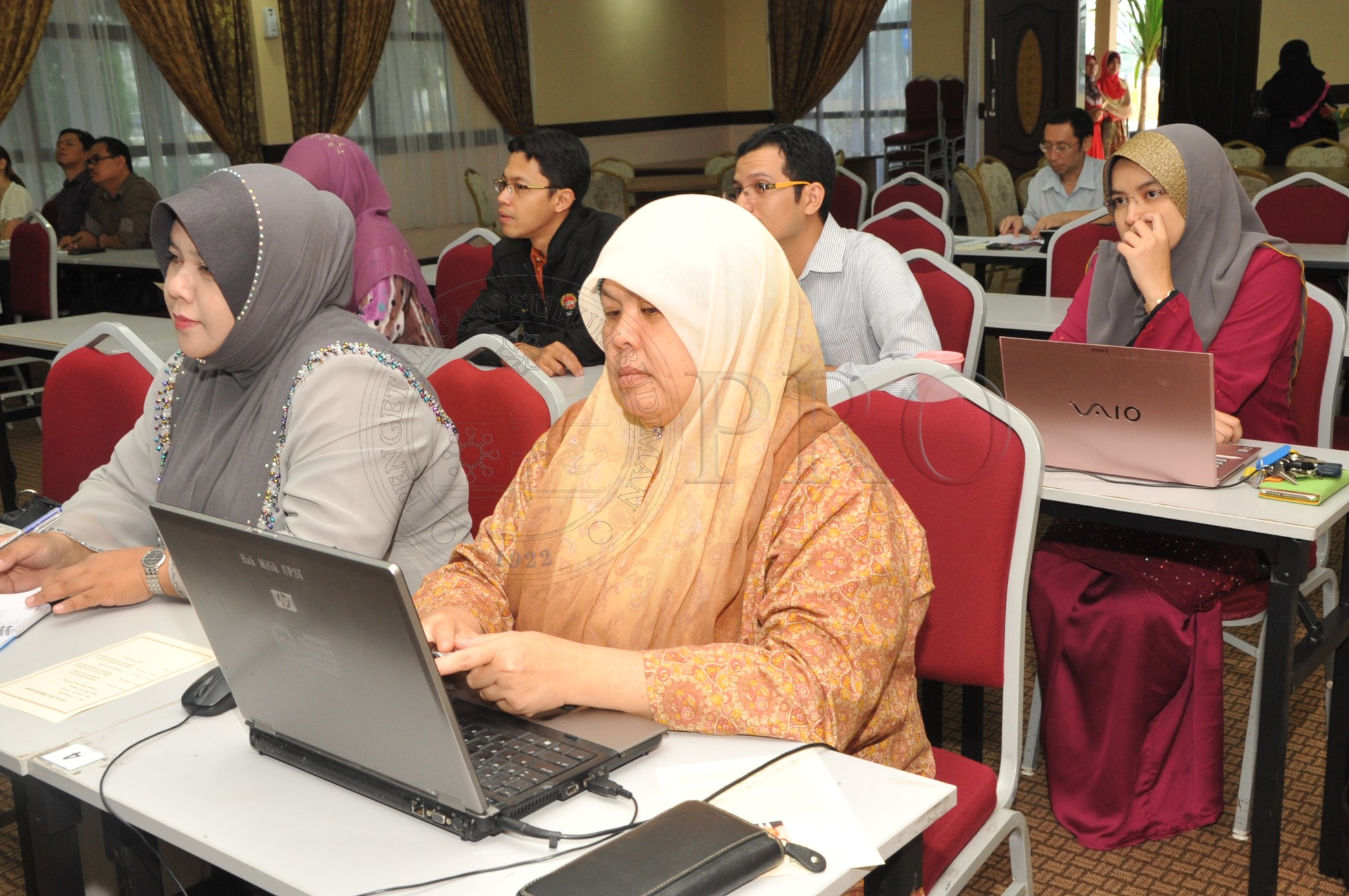 PRO 14 32 EXPERT PRO 7351